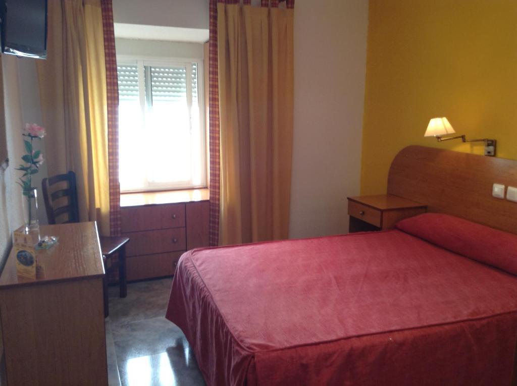Hostal Santa Marta Aranjuez Exteriér fotografie