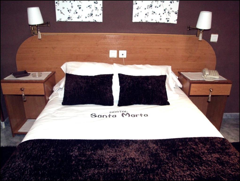 Hostal Santa Marta Aranjuez Exteriér fotografie